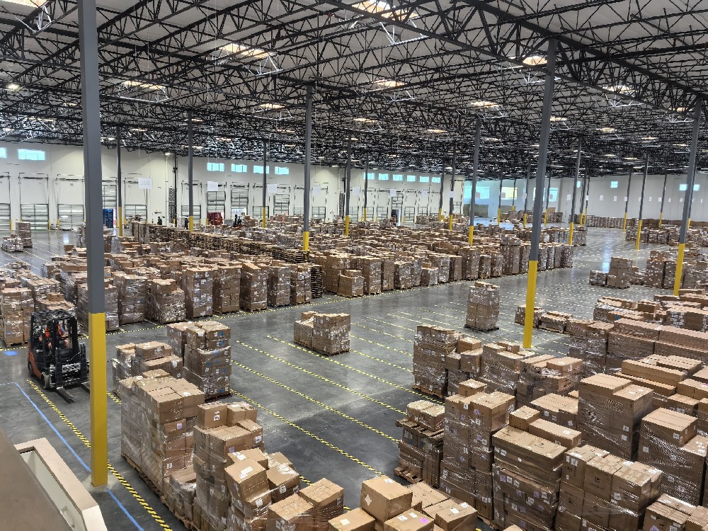 Cross-border E-commerce Logistics and Overseas Warehouse Services